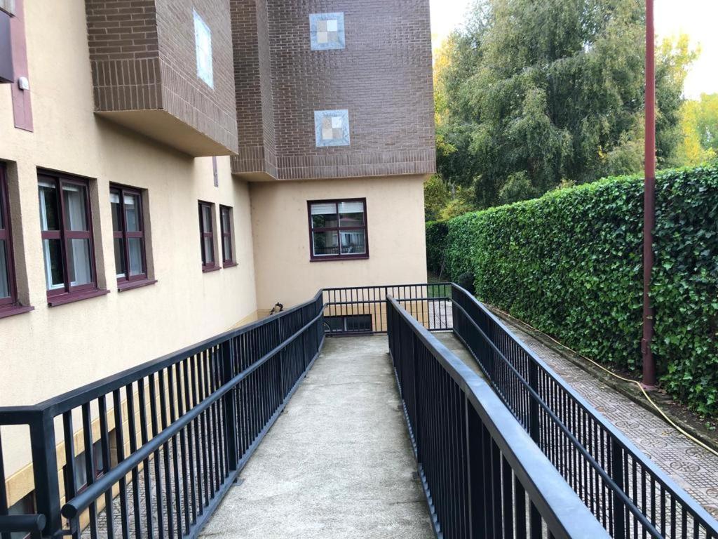 Residencia Hospital Del Rey Vandrerhjem Burgo Eksteriør bilde
